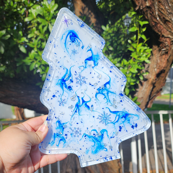 Resin Christmas Tree Tray - Snowflakes