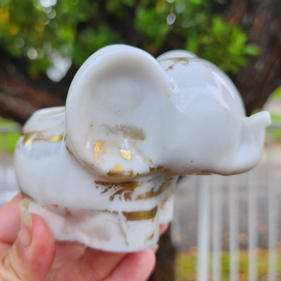 Elephant Planter - White and Gold Marbled