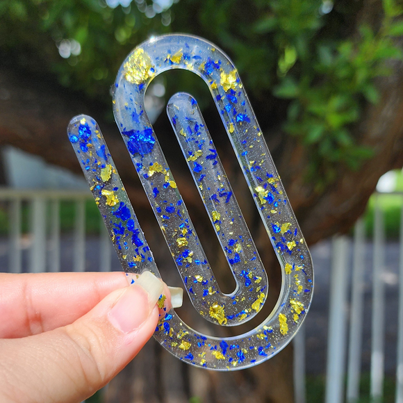 Resin Jumbo Paperclip Bookmark - Blue and Gold Flakies