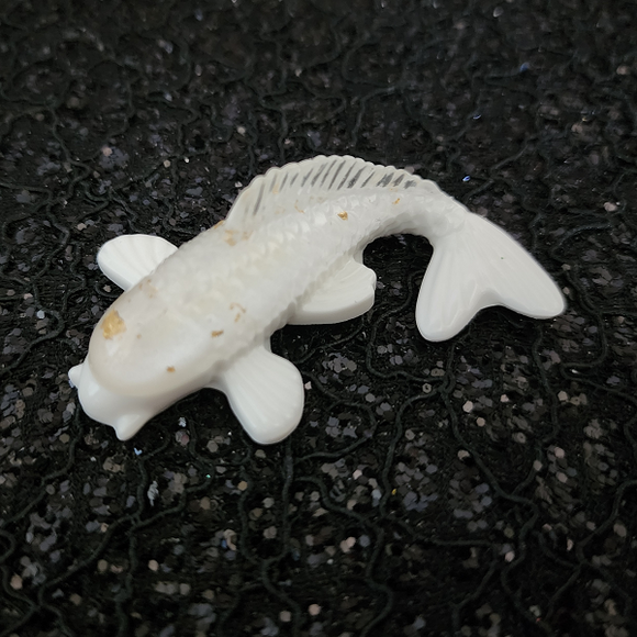 Resin Koi Fish - Gold Flakes and White