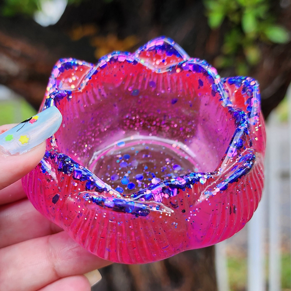 Lotus Trinket Dish - Purply Pink with Color Shifting Glitter