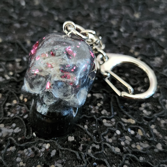 Resin Skull Keychain - Gunmetal with Pink Flakies