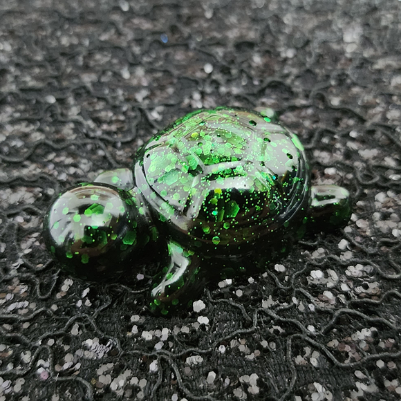 Resin Turtle - Green Glitter and Black