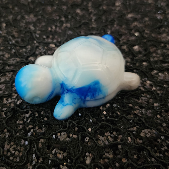 Resin Turtle - White and Blue